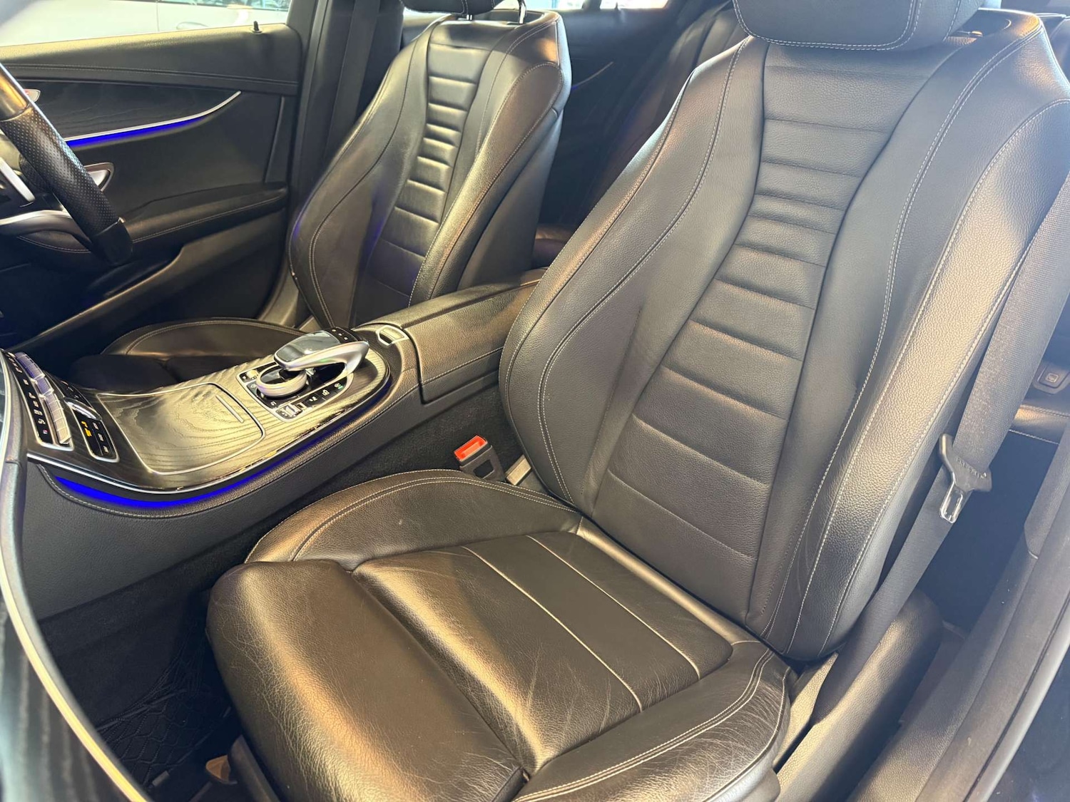 Used Mercedes-Benz E Class 2020 for sale - 77967962: Photo 11