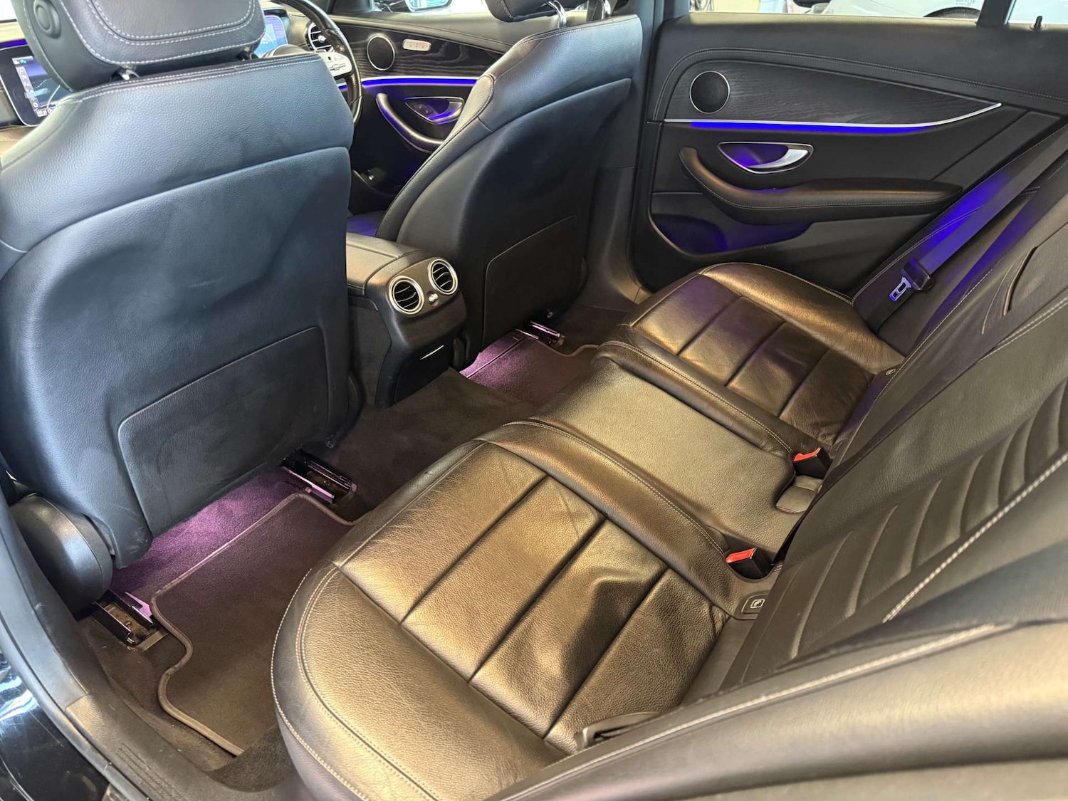 Used Mercedes-Benz E Class 2020 for sale - 77967962: Photo 29