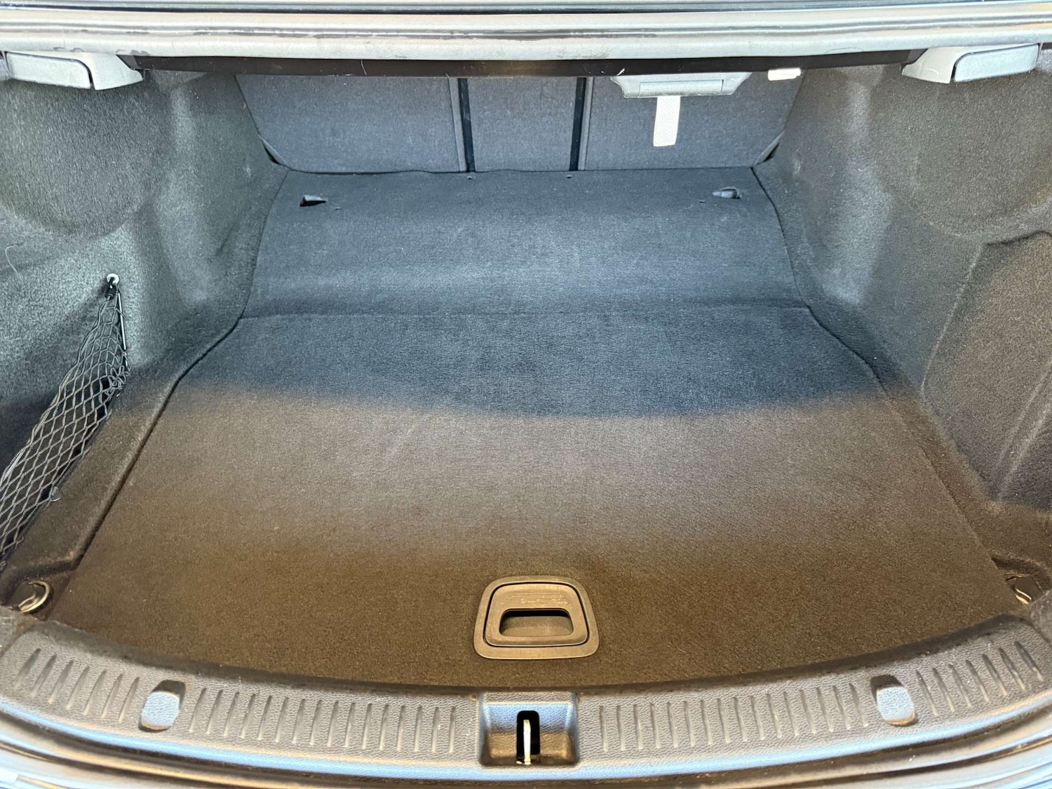 Used Mercedes-Benz E Class 2020 for sale - 77967962: Photo 30