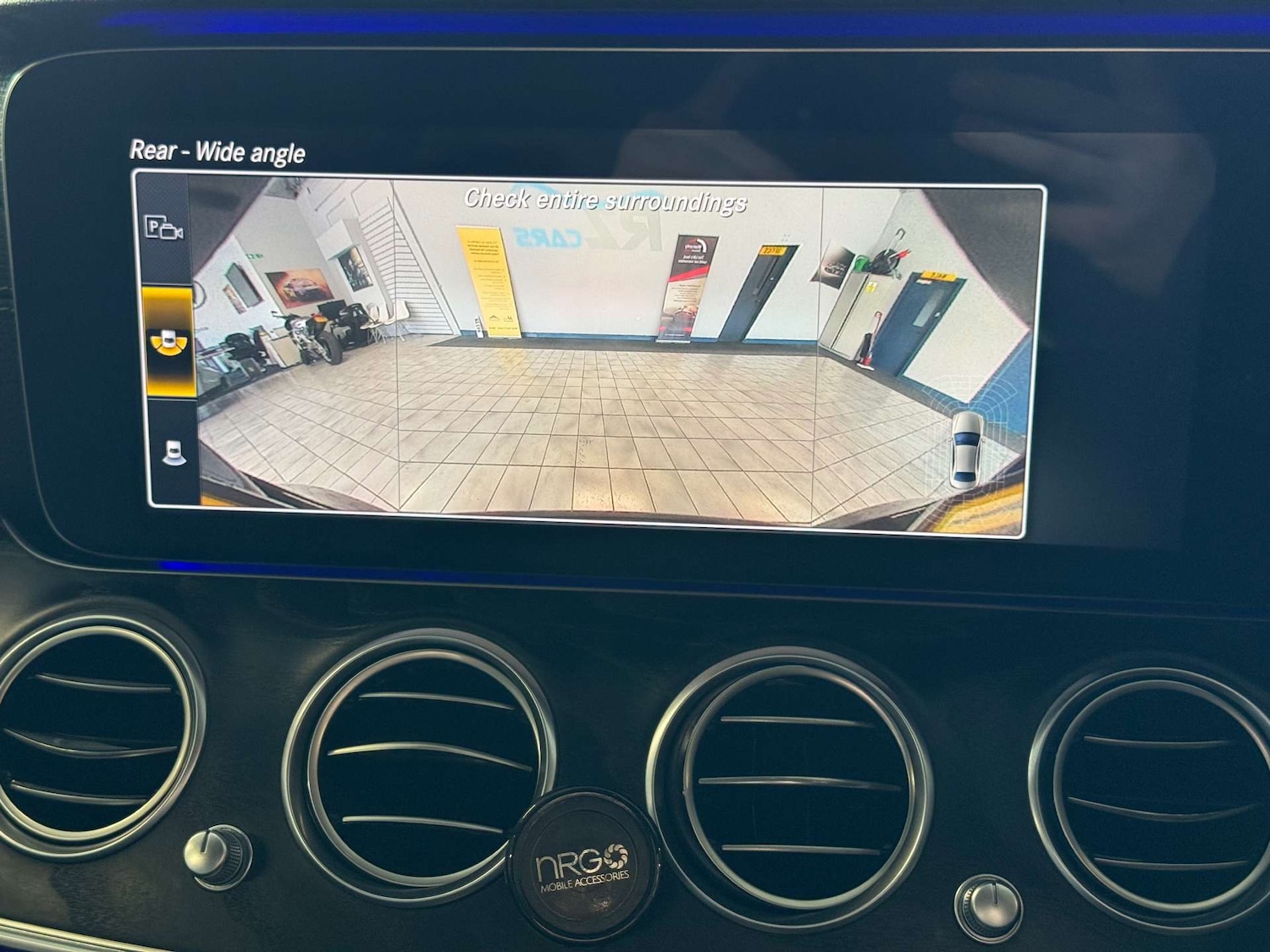 Used Mercedes-Benz E Class 2020 for sale - 77967962: Photo 40