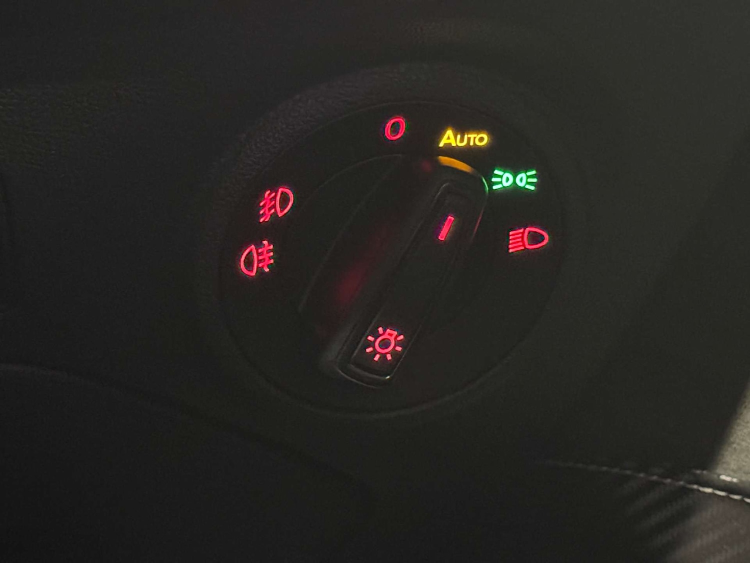 Used SEAT Leon 2019 for sale - 77434676: Photo 45