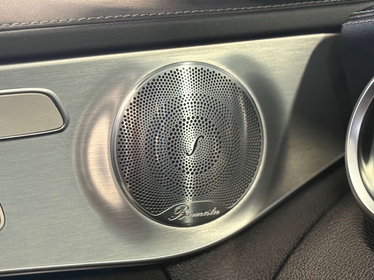 Used Mercedes-Benz C Class 2016 for sale - 77621853: Photo 3