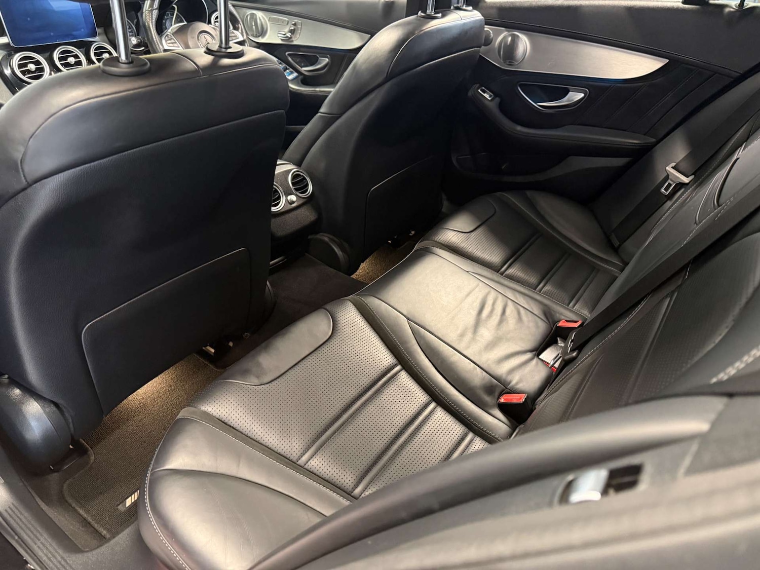 Used Mercedes-Benz C Class 2016 for sale - 77621853: Photo 36