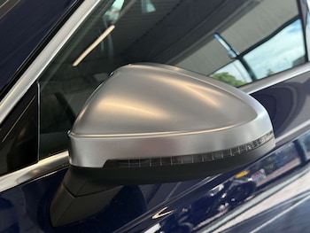 Used Audi A4 2019 for sale - 78793839: Photo