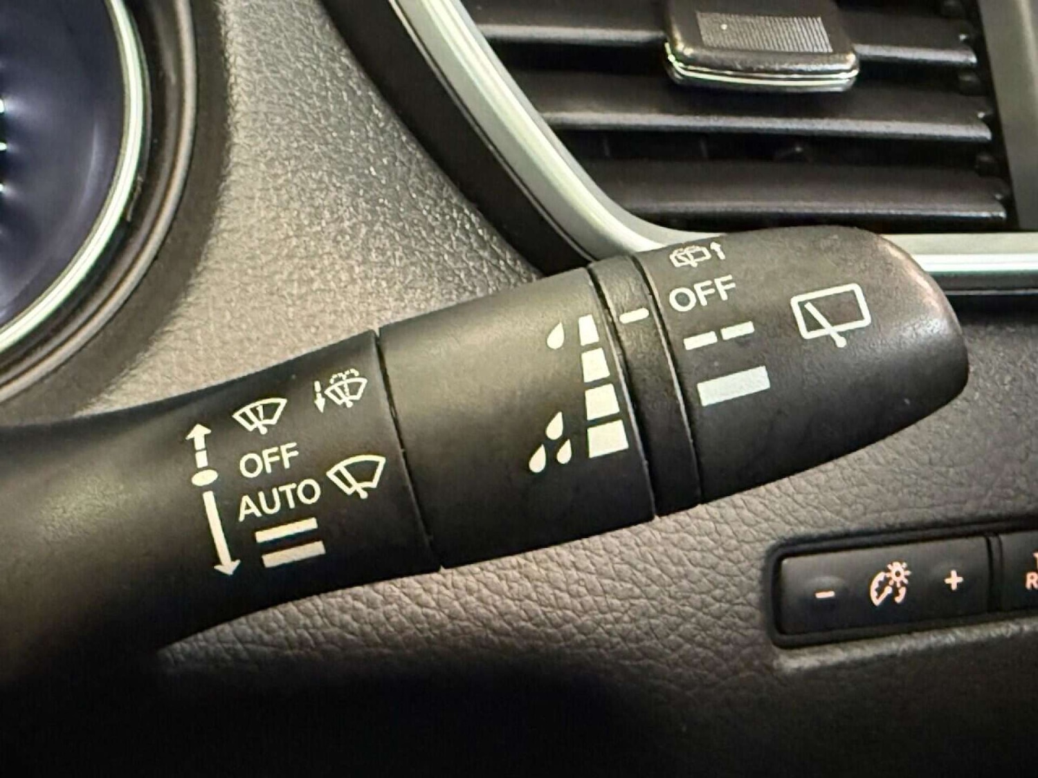 Used Nissan Qashqai 2018 for sale - 76601155: Photo 11