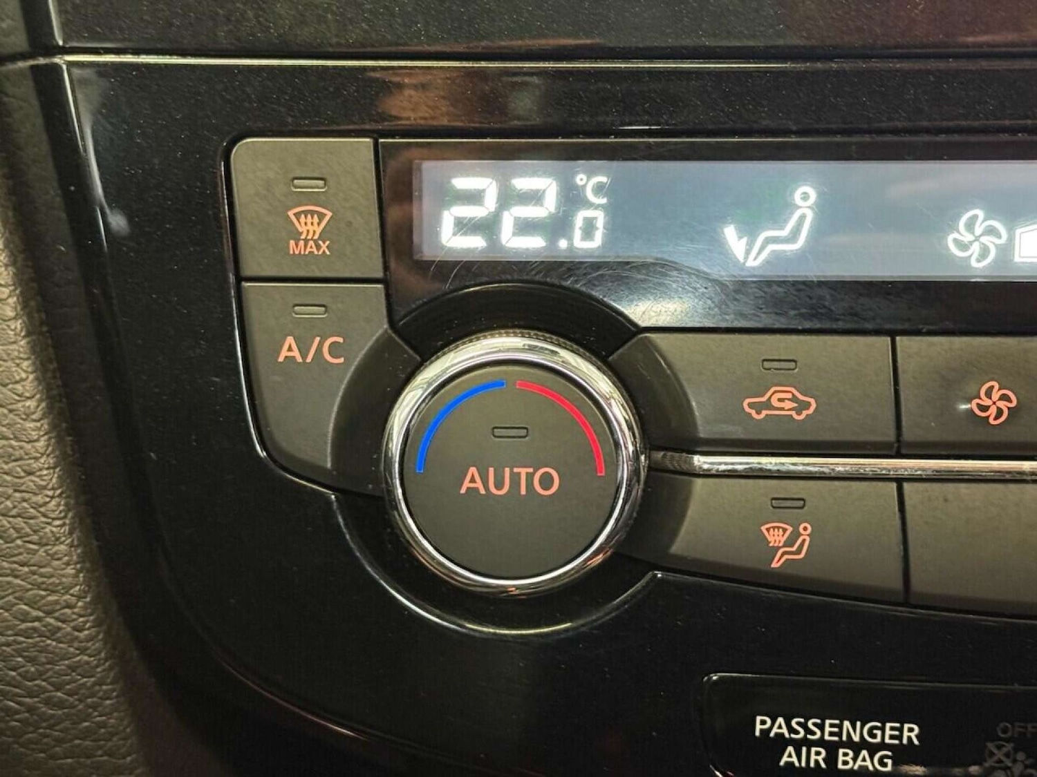 Used Nissan Qashqai 2018 for sale - 76601155: Photo 18