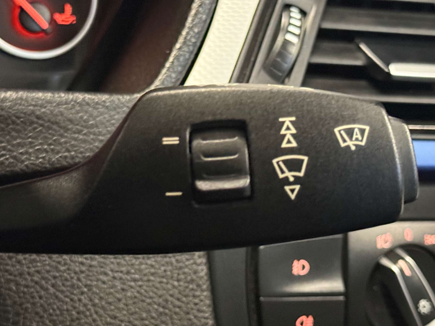 Used BMW 3 Series 2014 for sale - 77991980: Photo 48