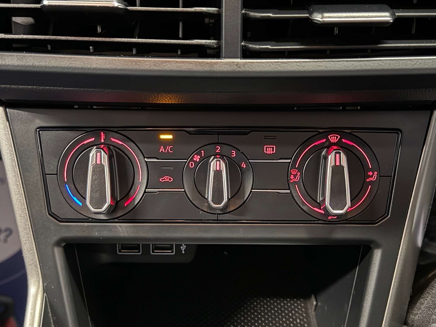 Used Volkswagen Polo 2018 for sale - 76861642: Photo 24