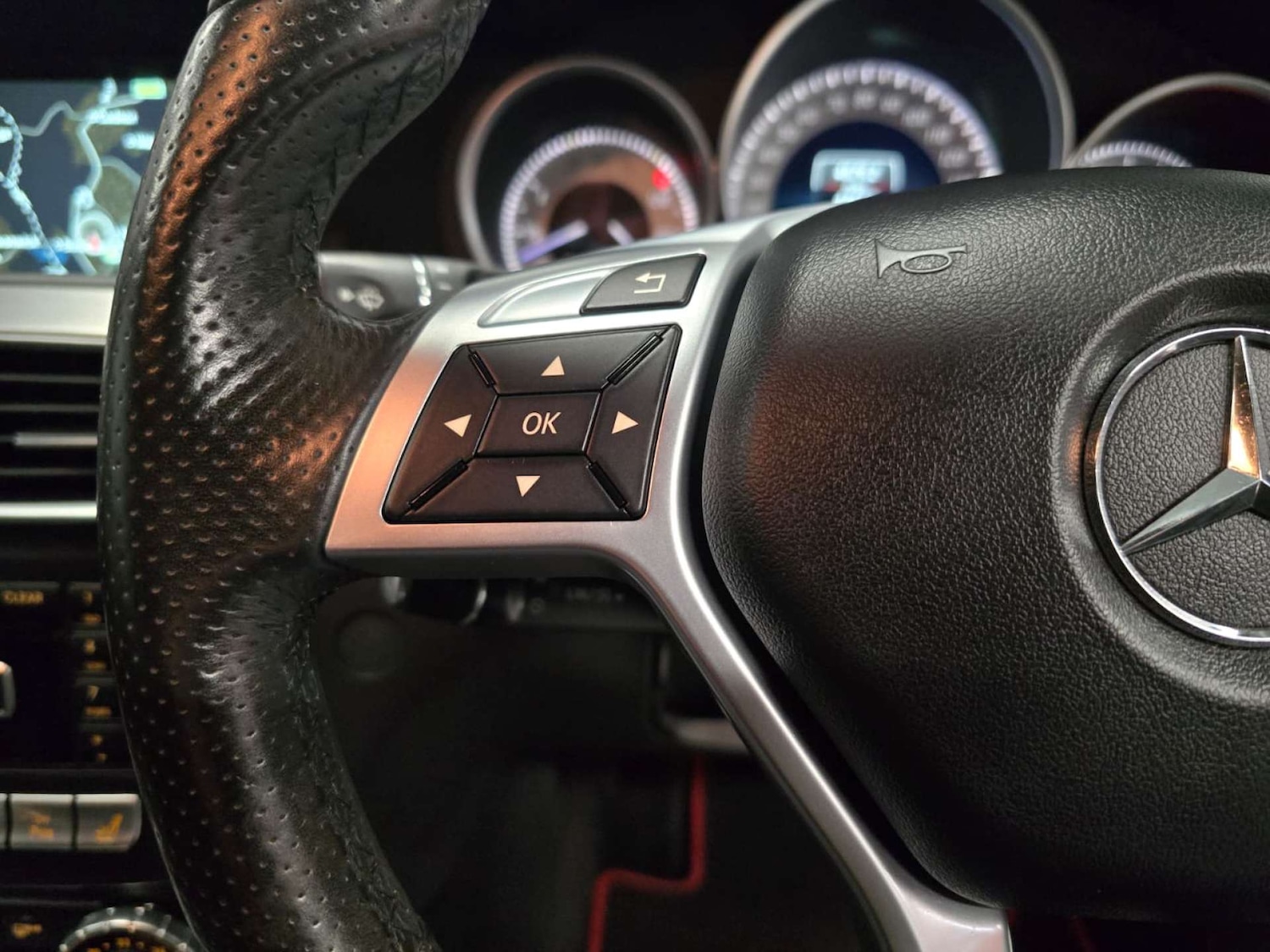 Used Mercedes-Benz C Class 2015 for sale - 77342887: Photo 24