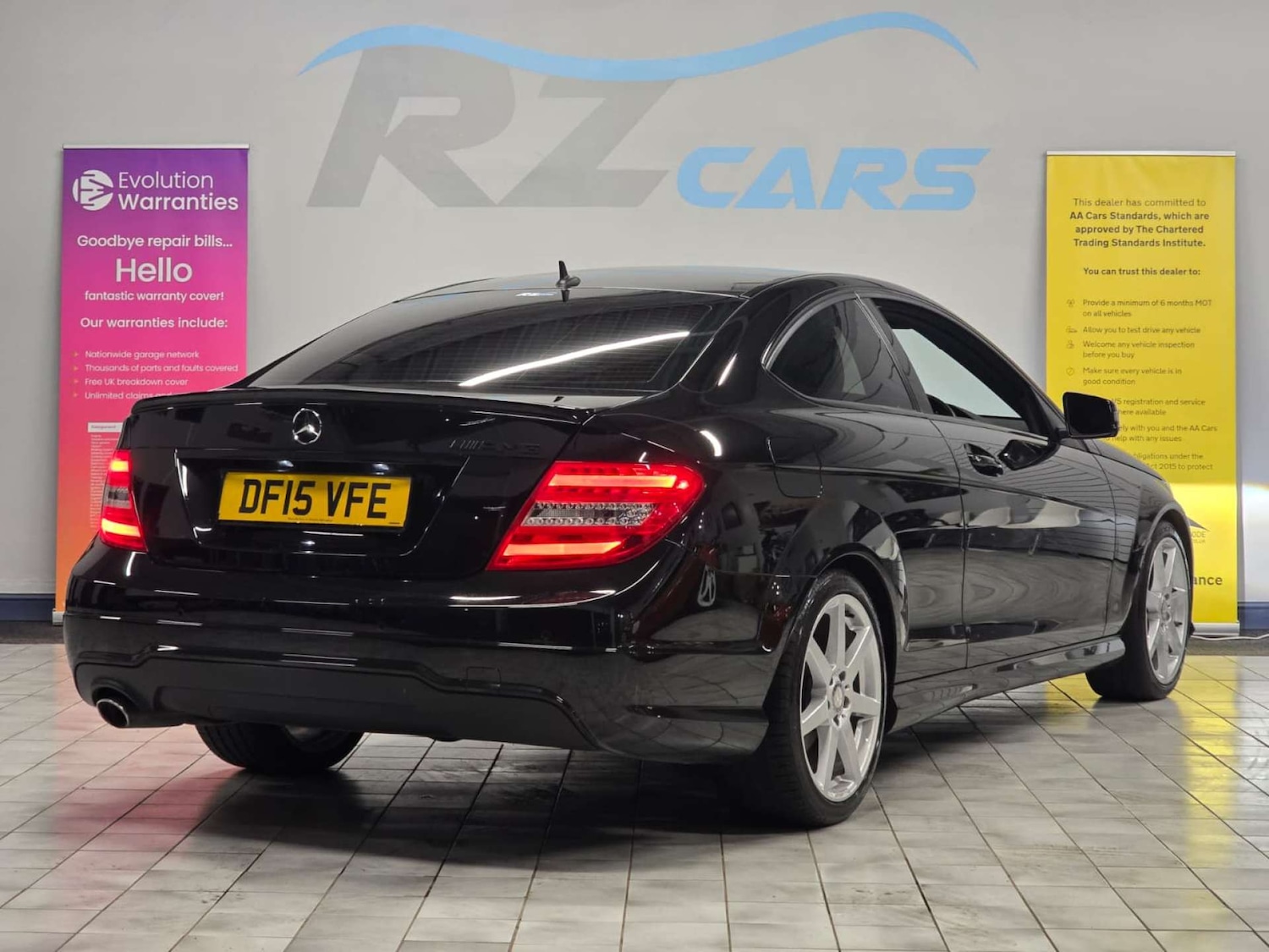 Used Mercedes-Benz C Class 2015 for sale - 77342887: Photo 6