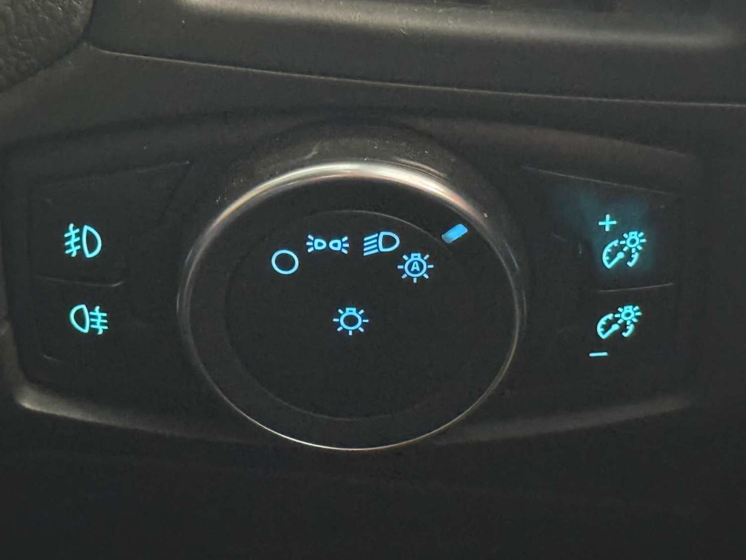 Used Ford Focus 2017 for sale - 78112469: Photo 49