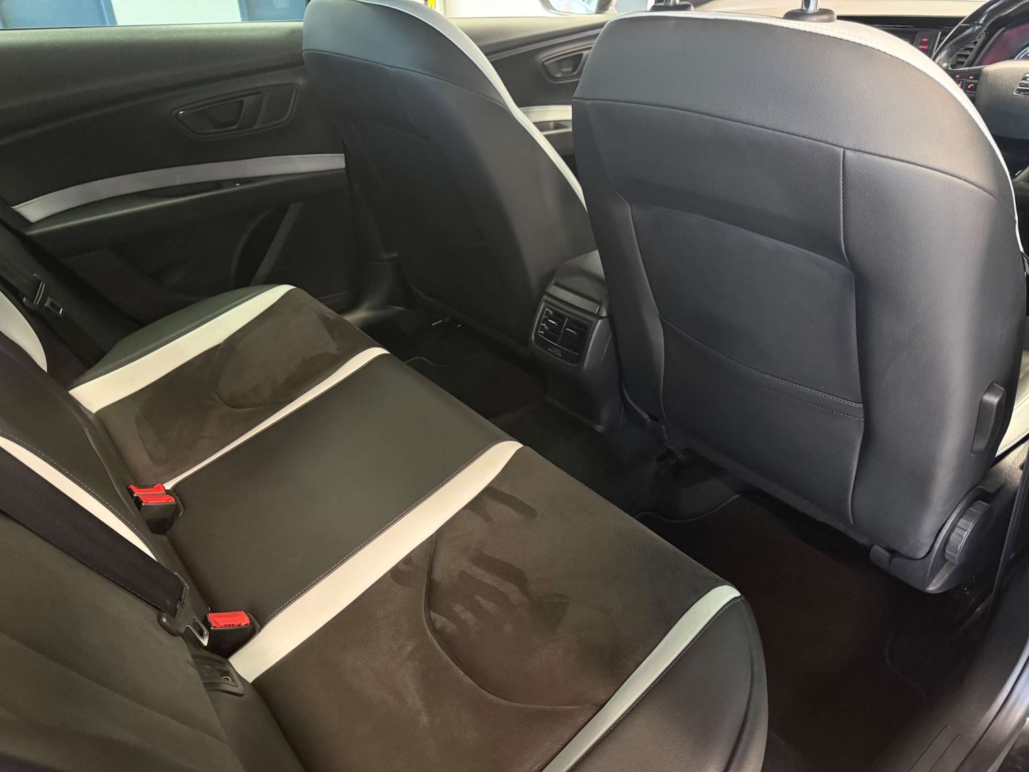 Used SEAT Leon 2016 for sale - 77535032: Photo 33