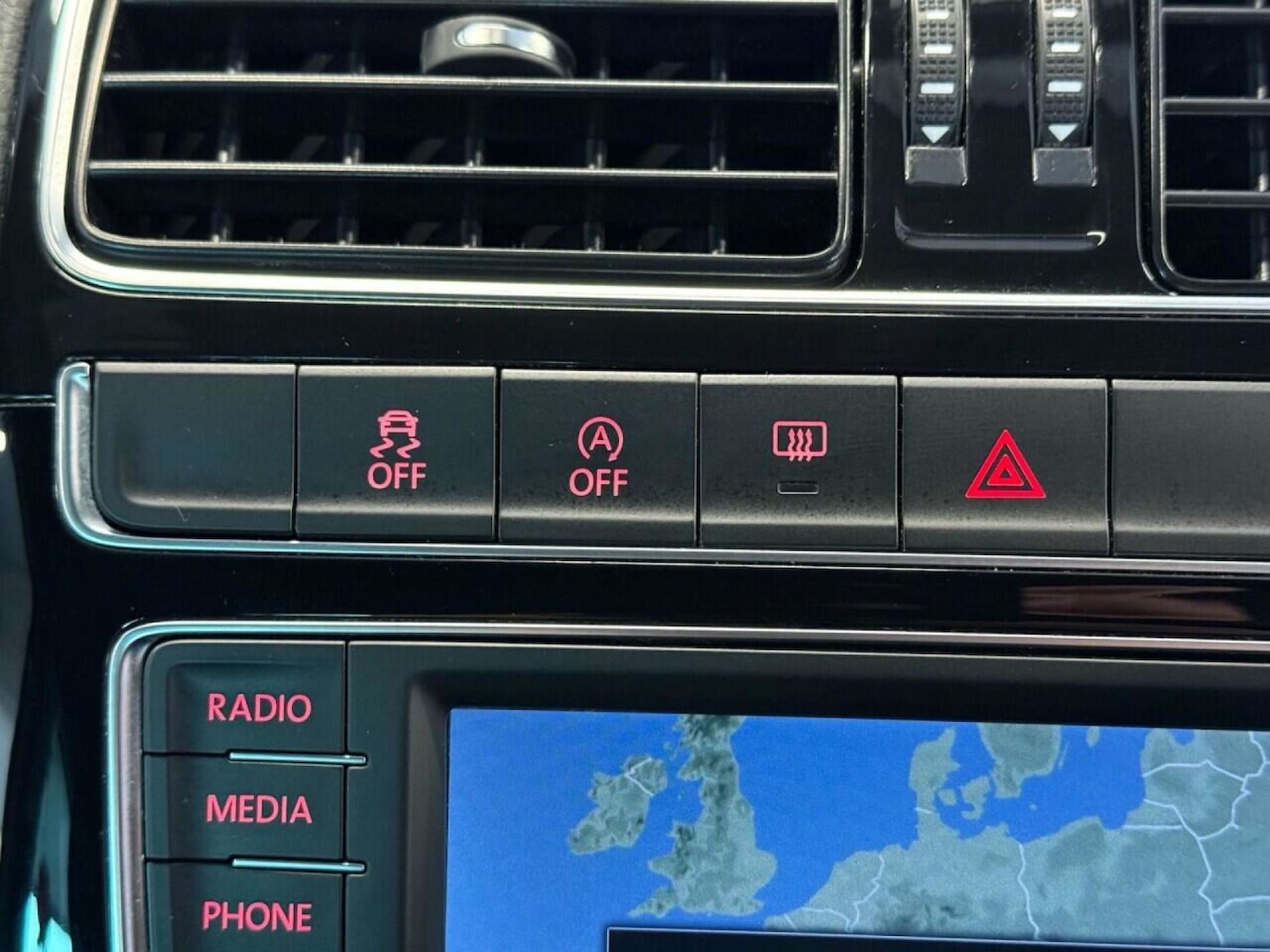 Used Volkswagen Polo 2017 for sale - 76762022: Photo 17