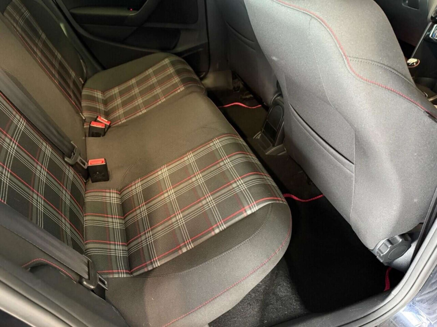 Used Volkswagen Polo 2017 for sale - 76762022: Photo 37