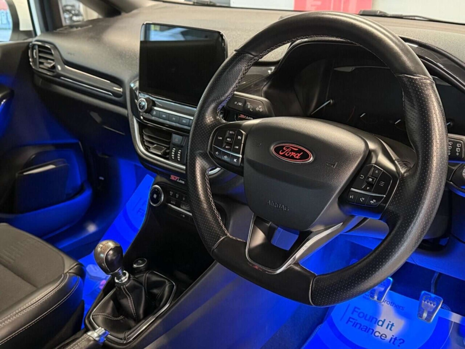 Used Ford Fiesta 2018 for sale - 76762011: Photo 2