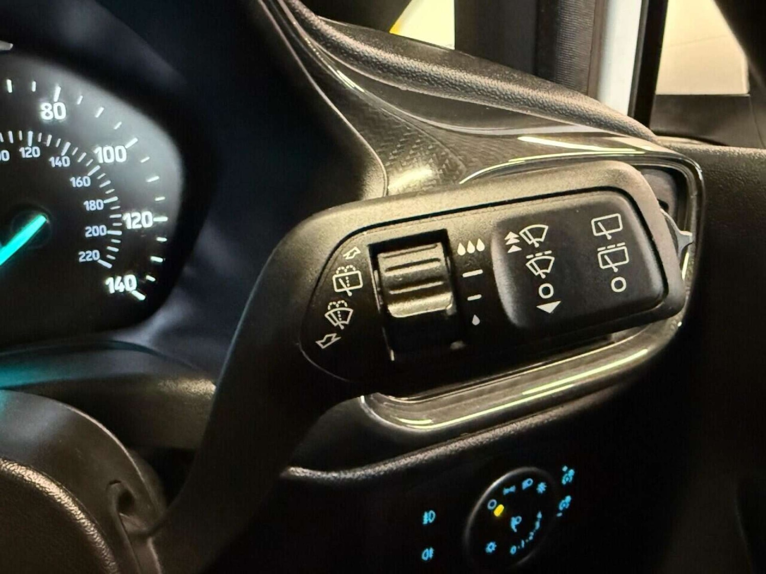 Used Ford Fiesta 2018 for sale - 76762011: Photo 29