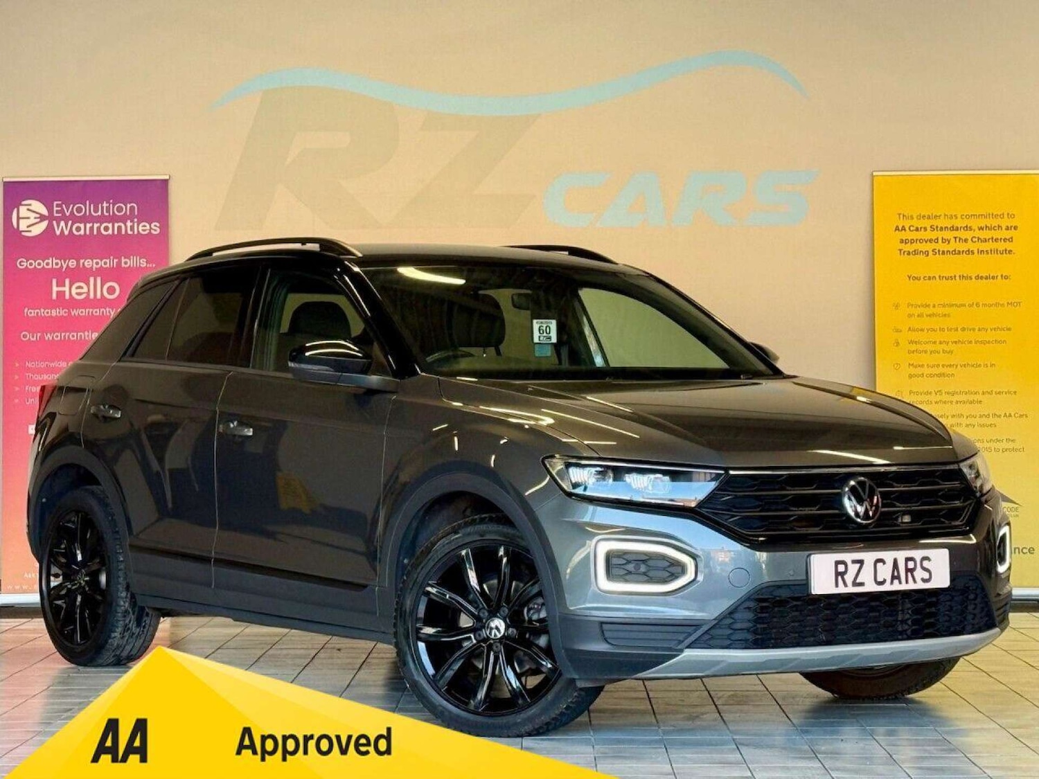 Used Volkswagen T-Roc 2021 for sale - 76905275: Photo 1