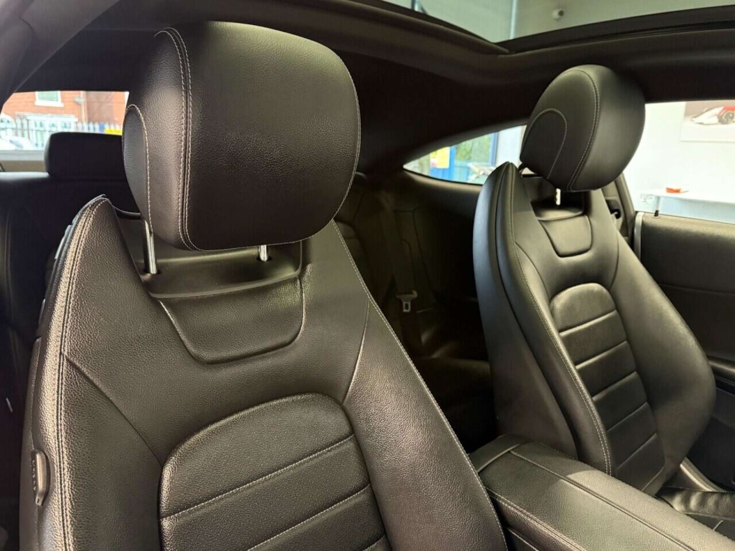 Used Mercedes-Benz C Class 2016 for sale - 76601367: Photo 3