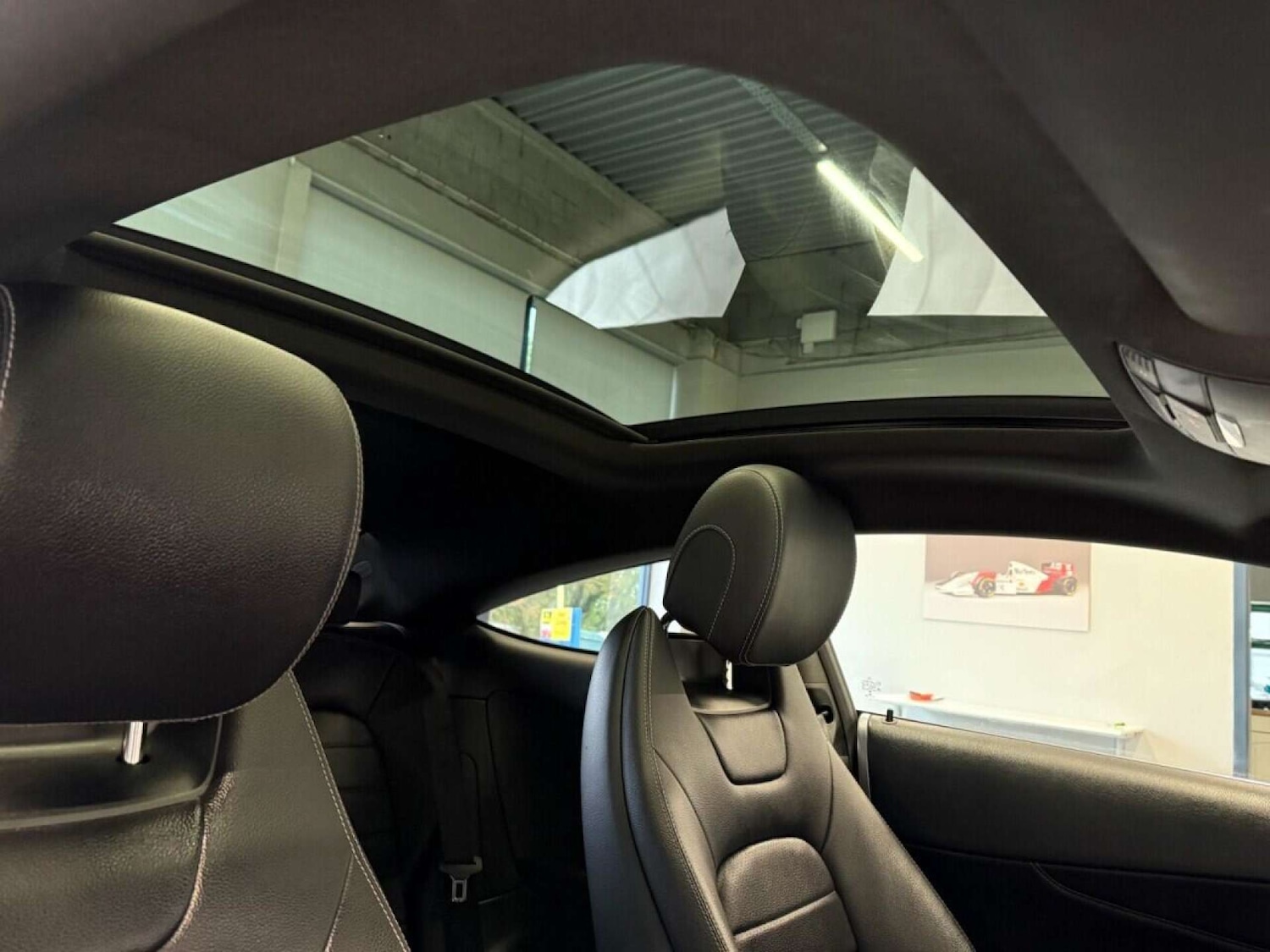 Used Mercedes-Benz C Class 2016 for sale - 76601367: Photo 4