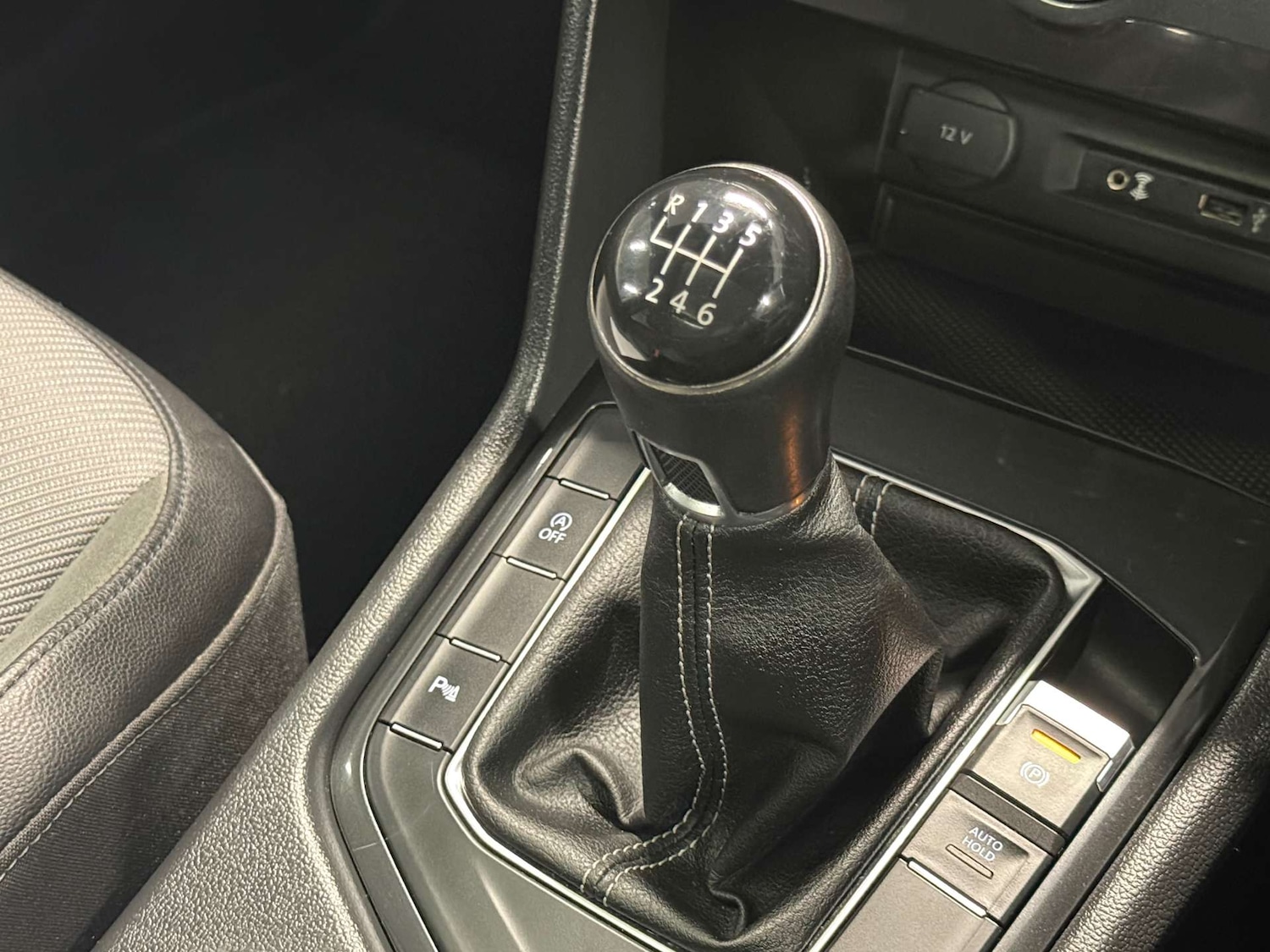 Used Volkswagen Tiguan 2017 for sale - 77452473: Photo 12