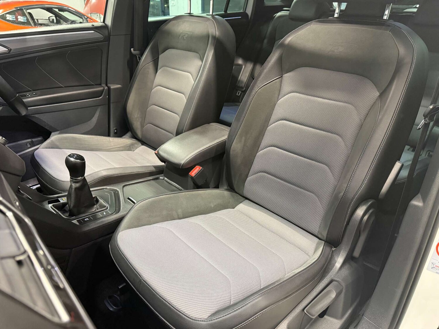 Used Volkswagen Tiguan 2017 for sale - 77452473: Photo 30