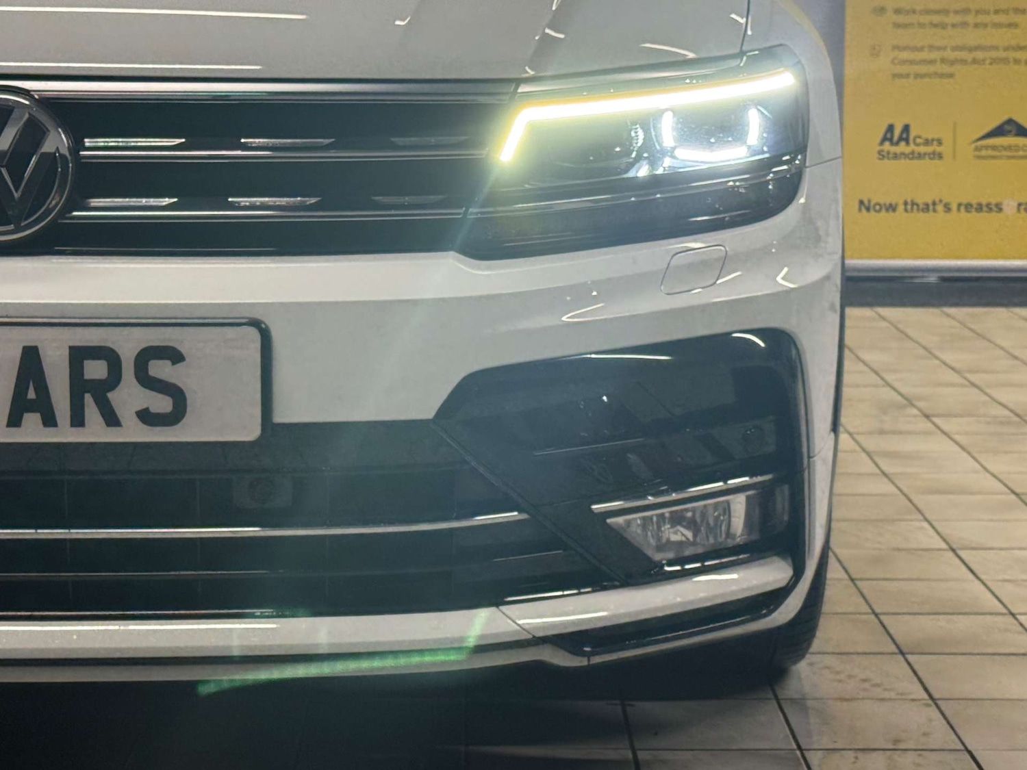 Used Volkswagen Tiguan 2017 for sale - 77452473: Photo 5