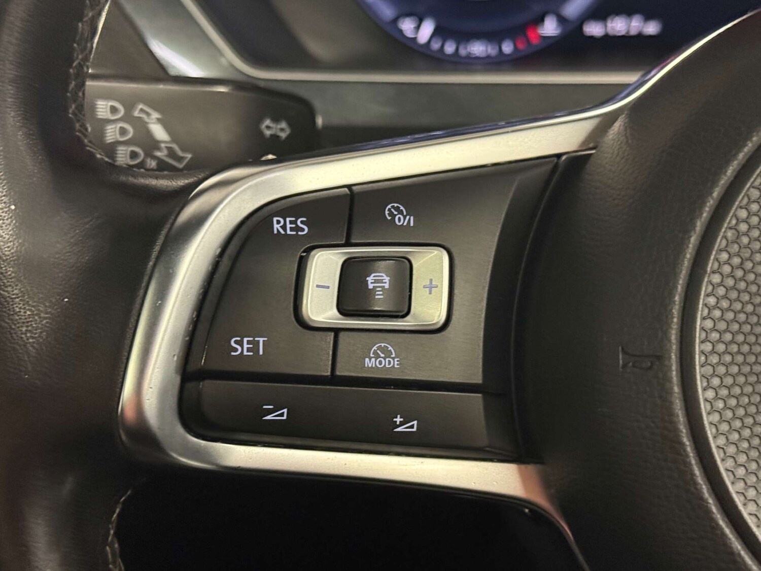 Used Volkswagen Tiguan 2017 for sale - 77452473: Photo 54