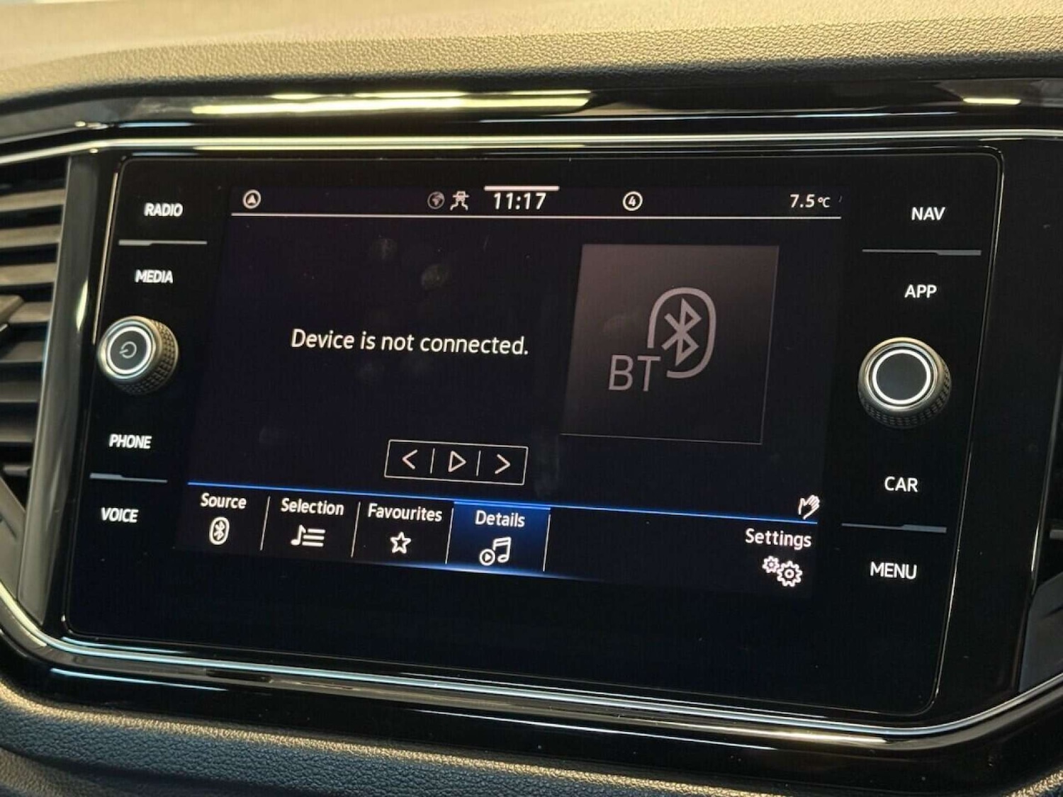 Used Volkswagen T-Roc 2021 for sale - 76761998: Photo 23