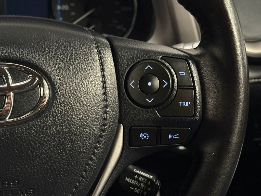 Used Toyota RAV4 2016 for sale - 76640411: Photo 10