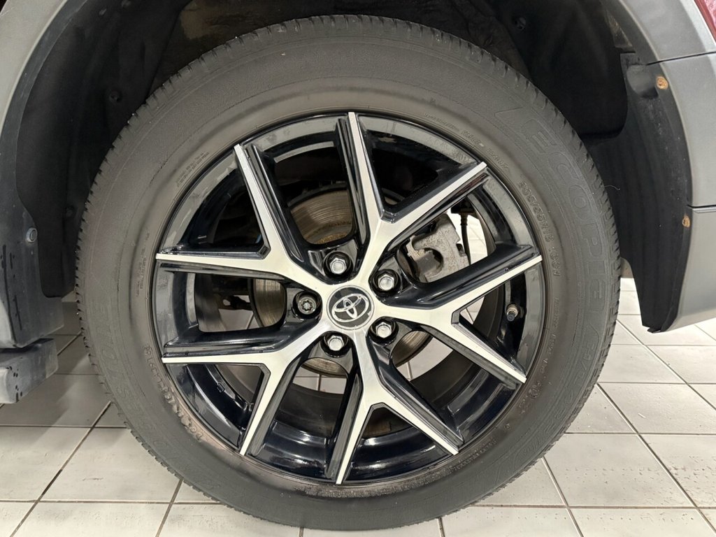 Used Toyota RAV4 2016 for sale - 76640411: Photo 23