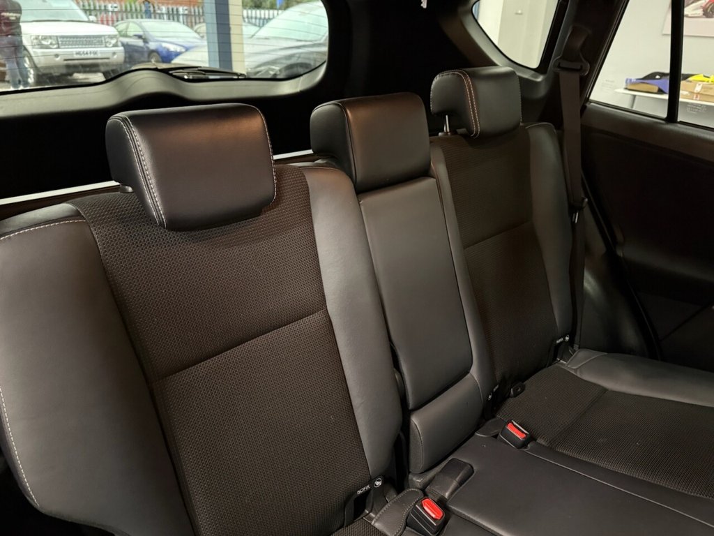 Used Toyota RAV4 2016 for sale - 76640411: Photo 27