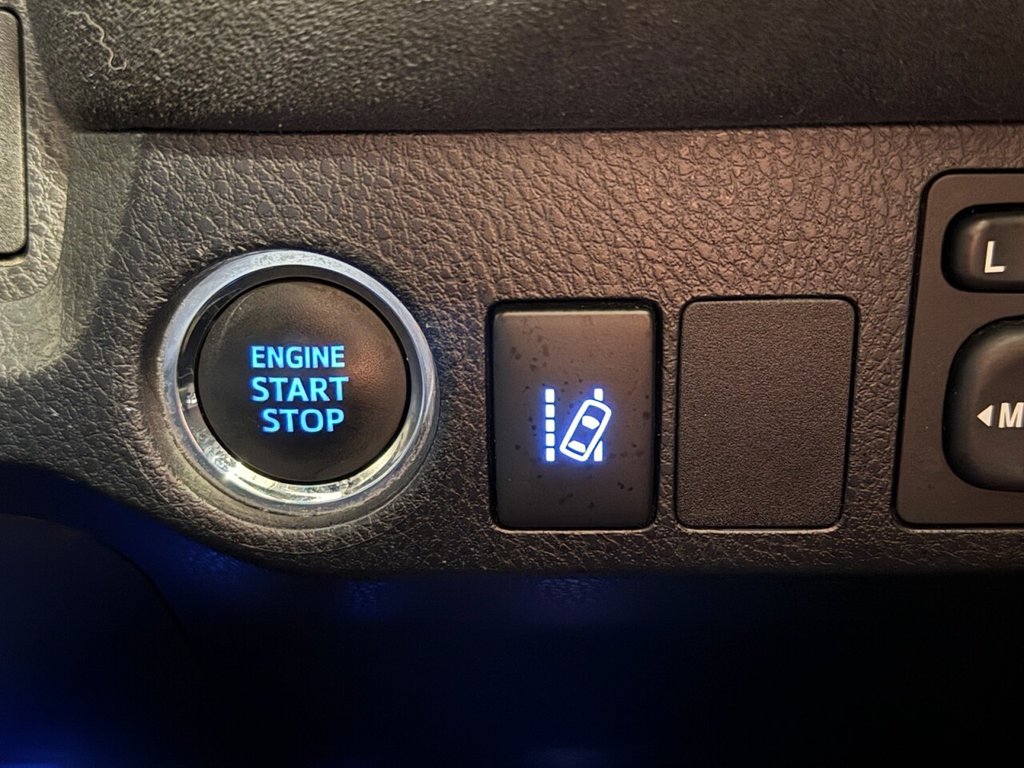 Used Toyota RAV4 2016 for sale - 76640411: Photo 31