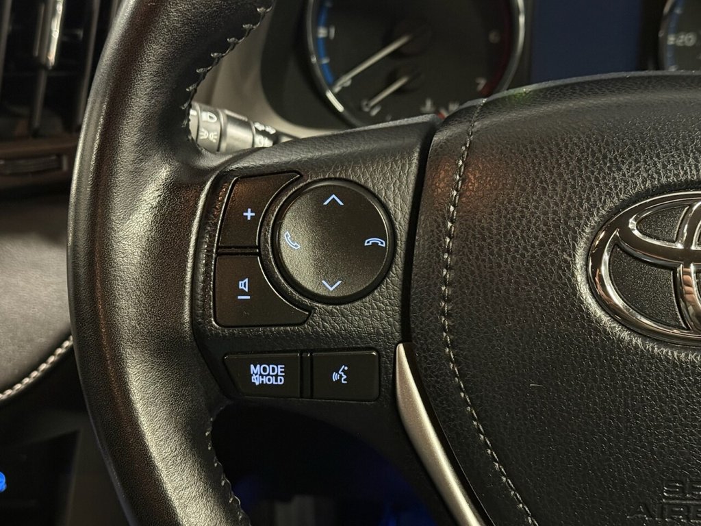 Used Toyota RAV4 2016 for sale - 76640411: Photo 9