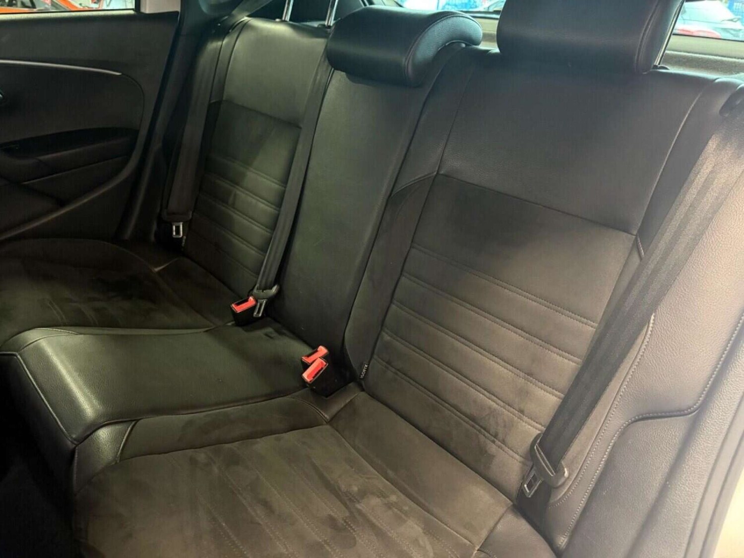 Used Volkswagen Polo 2016 for sale - 76762028: Photo 29