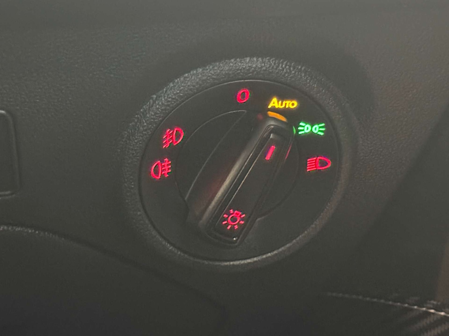 Used SEAT Leon 2019 for sale - 78133408: Photo 45