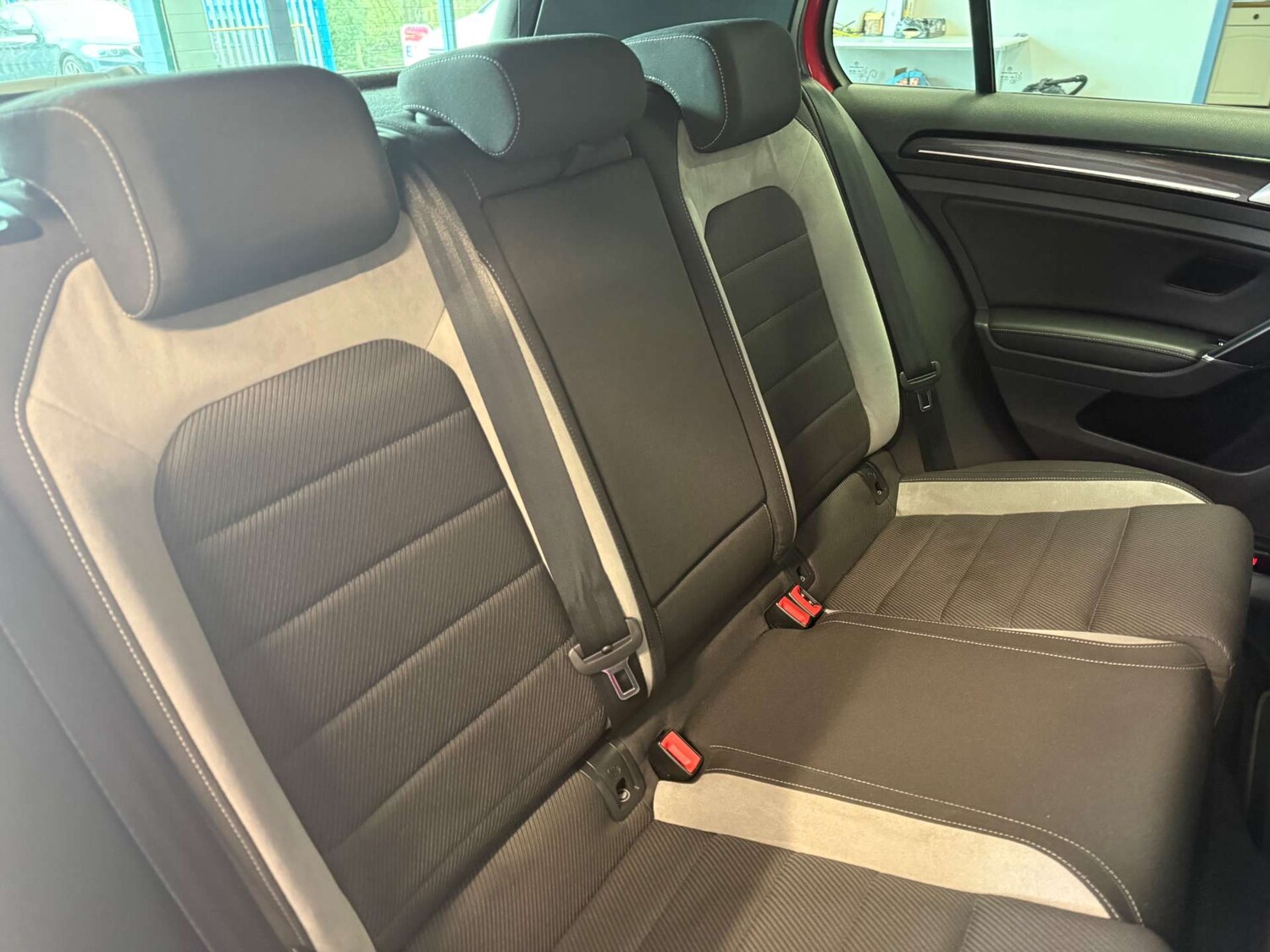 Used Volkswagen Golf 2015 for sale - 77897104: Photo 34