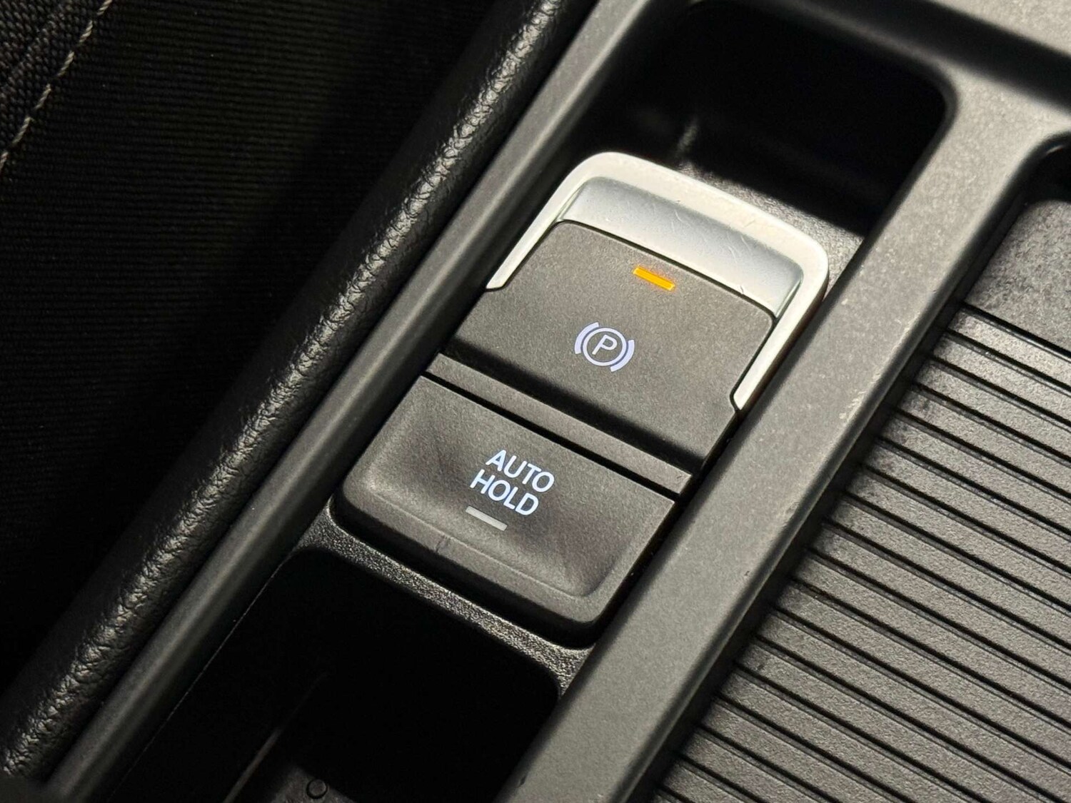 Used Volkswagen Golf 2015 for sale - 77897104: Photo 39