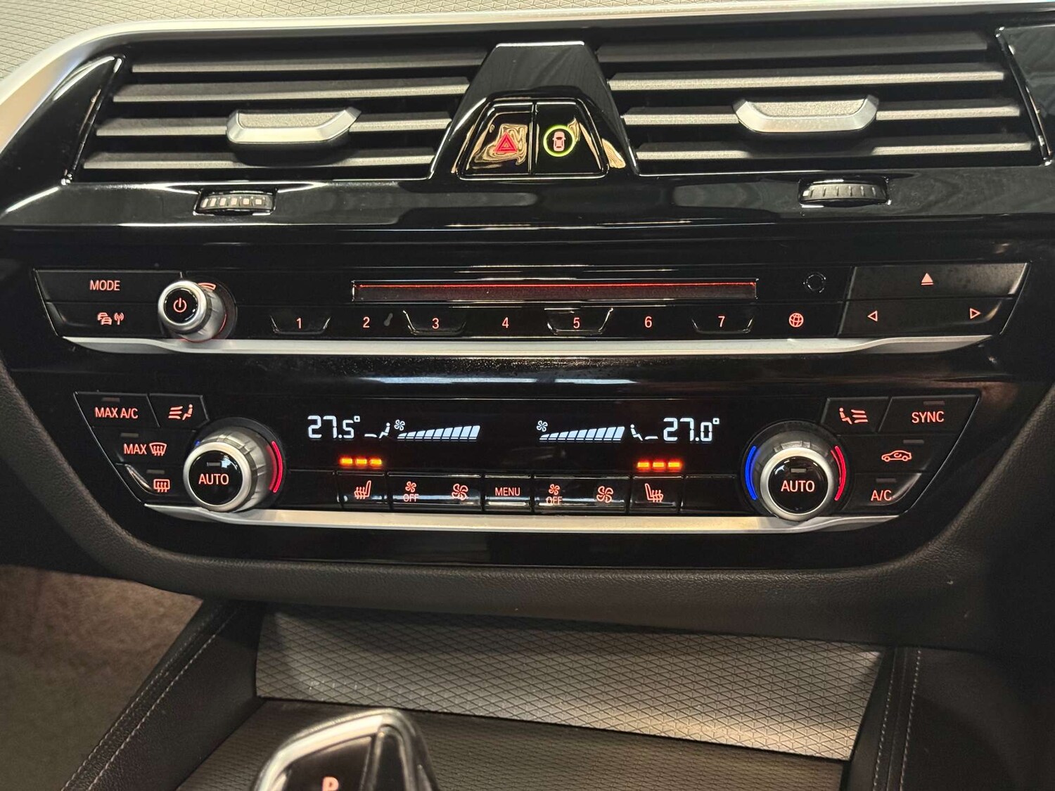 Used BMW 5 Series 2018 for sale - 77845602: Photo 47