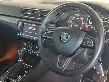 Used Skoda Superb 2016 for sale - 78381424: Photo