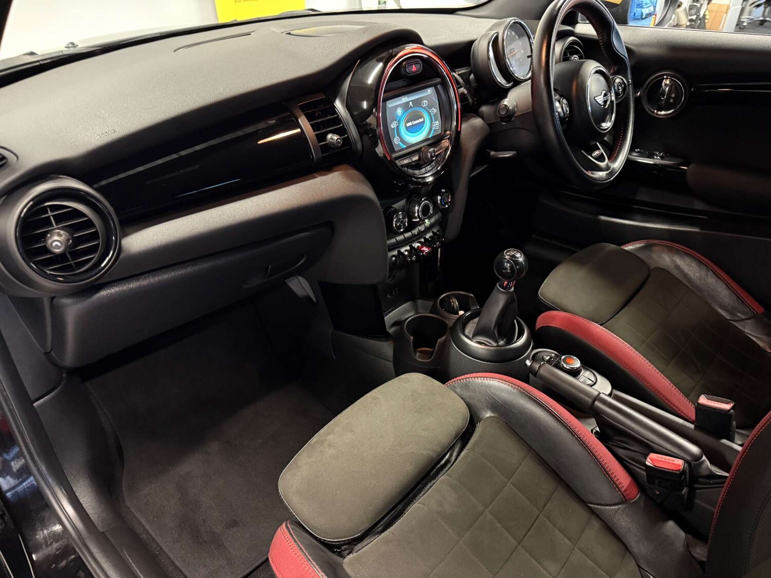 Used MINI Hatch 2017 for sale - 77137444: Photo 31