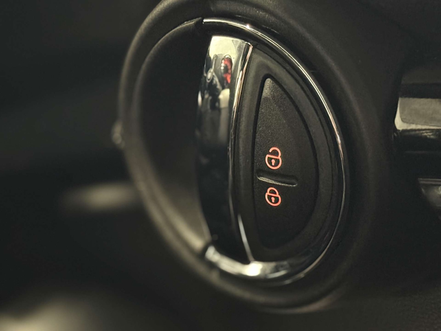 Used MINI Hatch 2017 for sale - 77137444: Photo 38