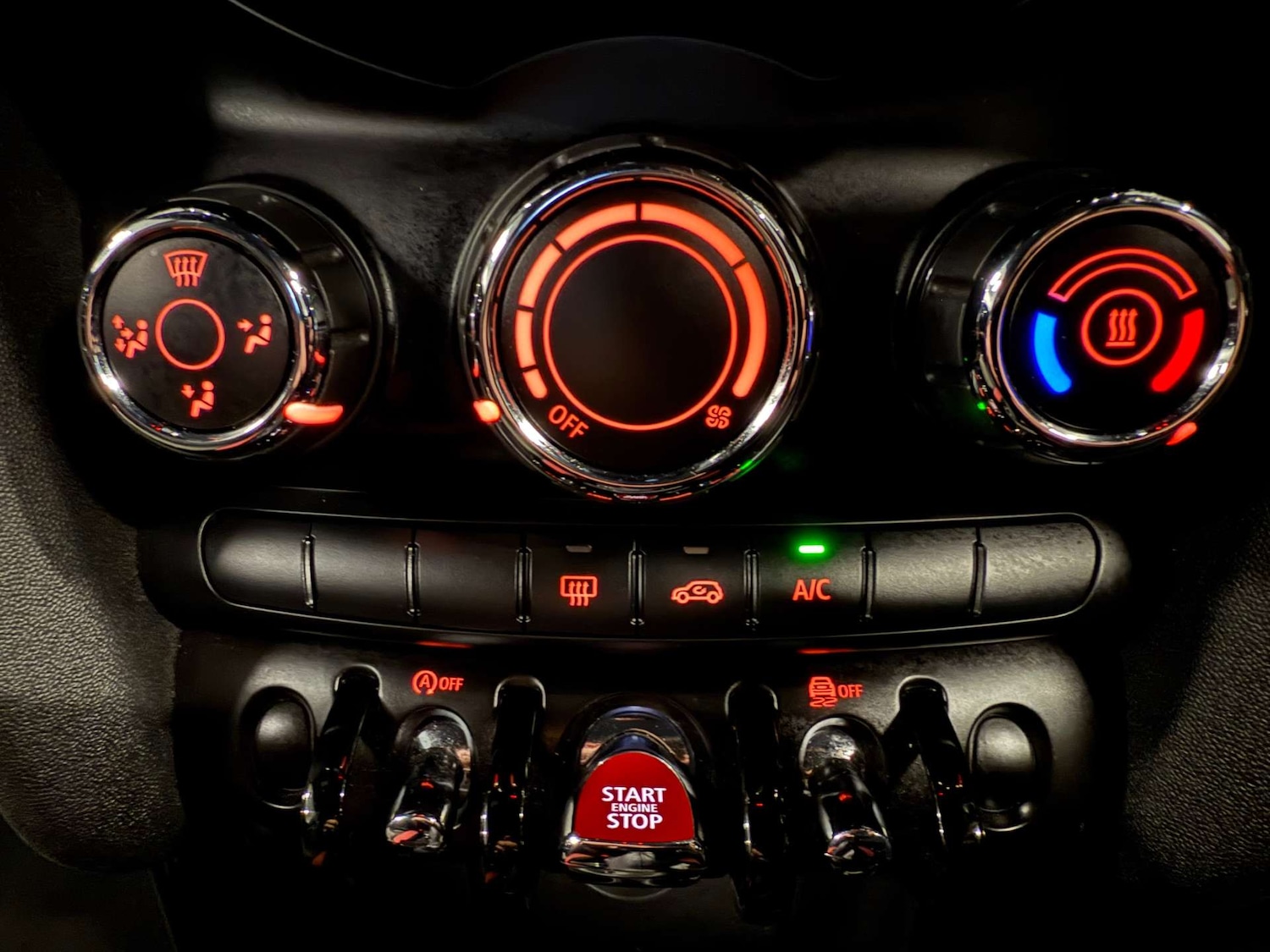 Used MINI Hatch 2017 for sale - 77137444: Photo 40