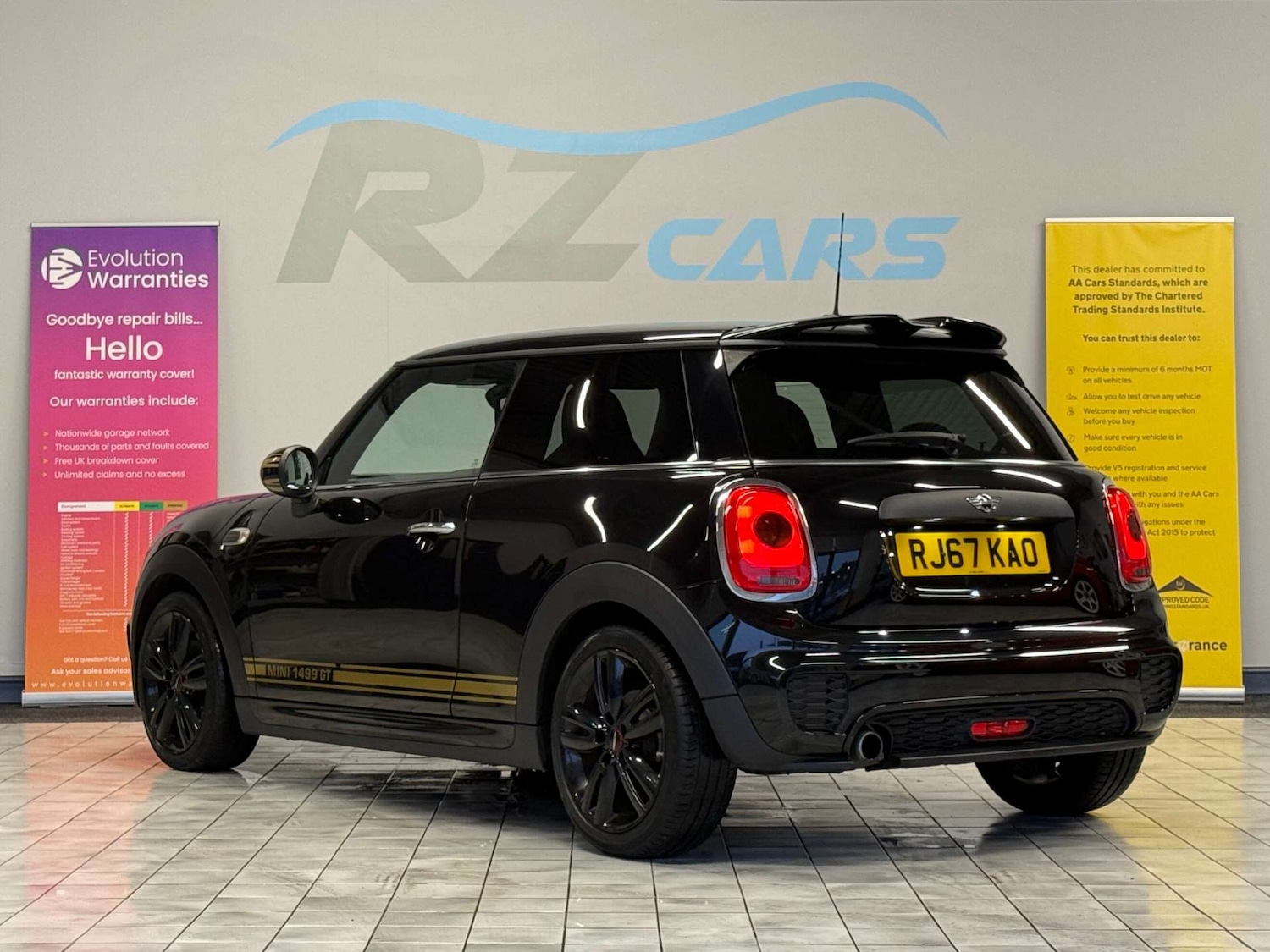 Used MINI Hatch 2017 for sale - 77137444: Photo 6