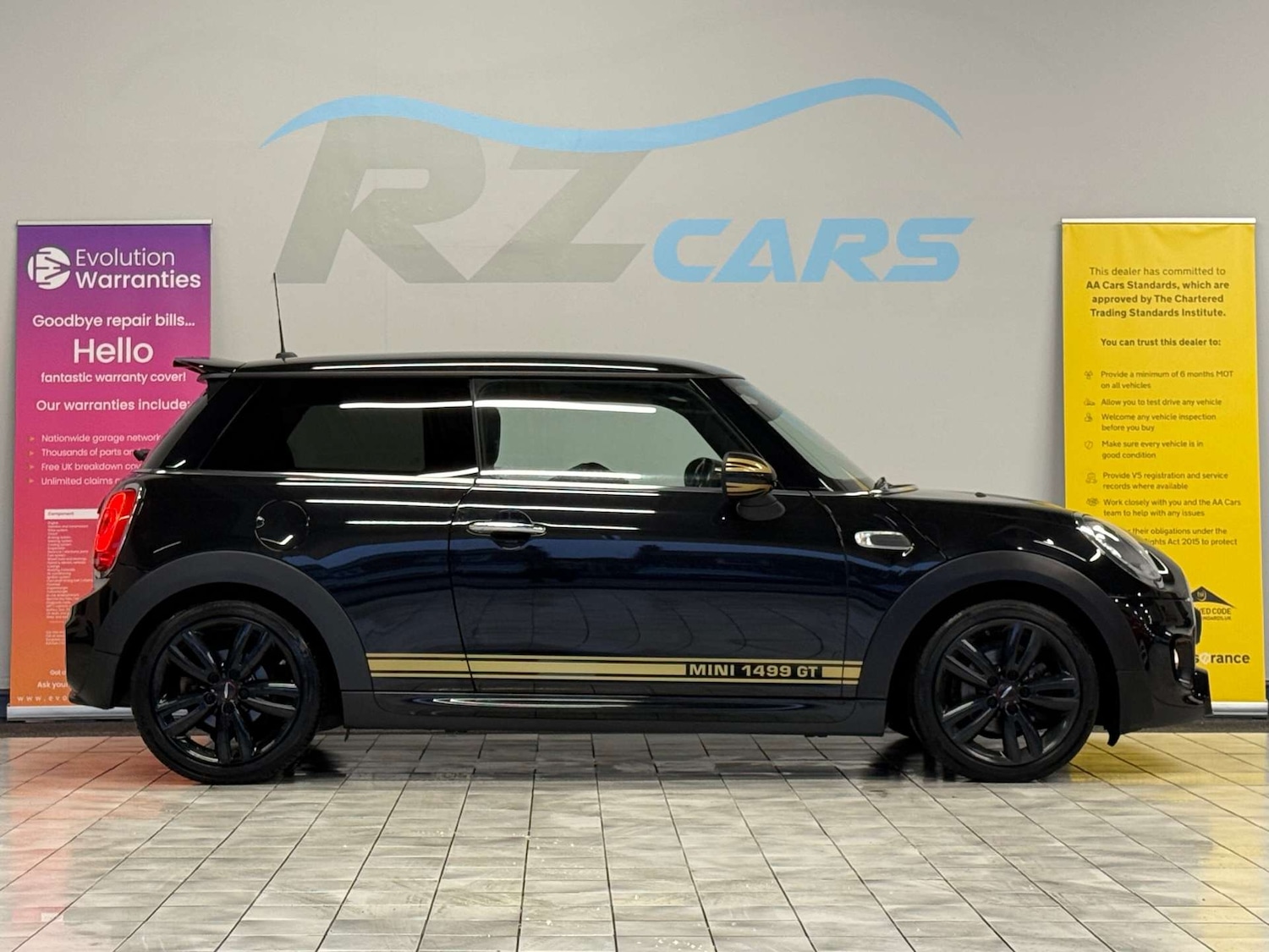Used MINI Hatch 2017 for sale - 77137444: Photo 8