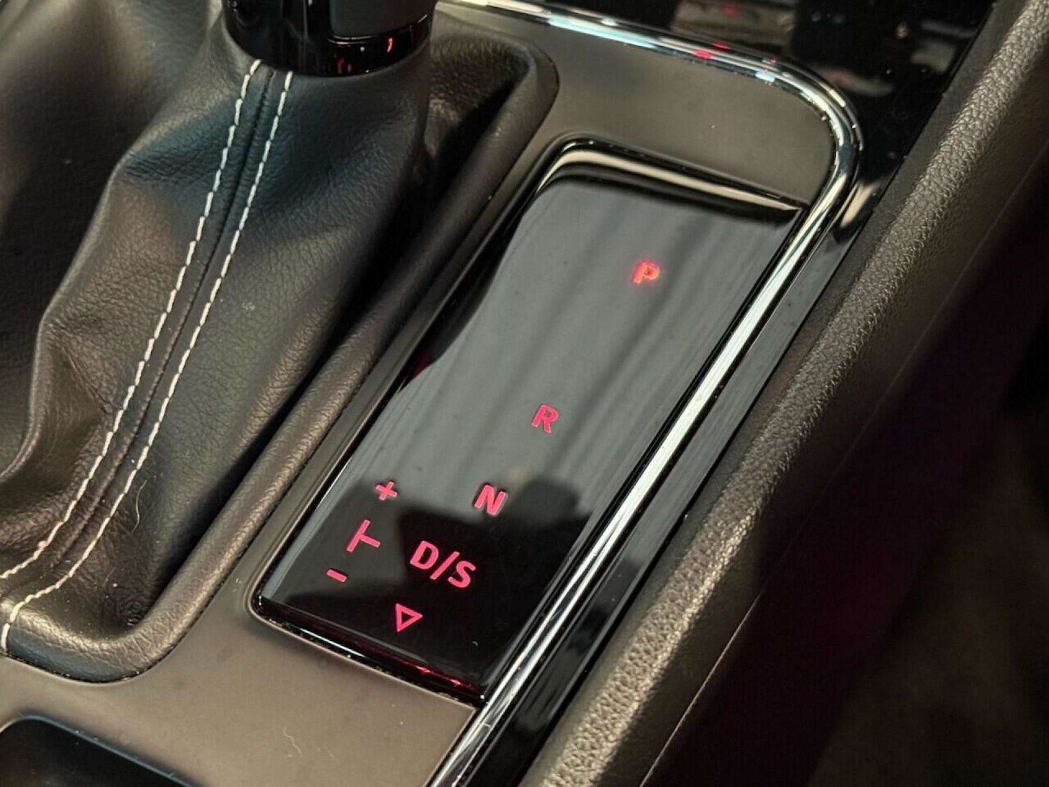 Used SEAT Leon 2019 for sale - 76600981: Photo 14