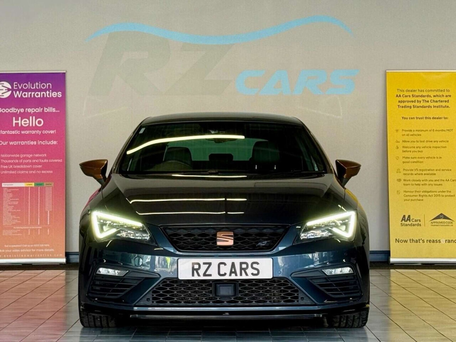 Used SEAT Leon 2019 for sale - 76600981: Photo 2