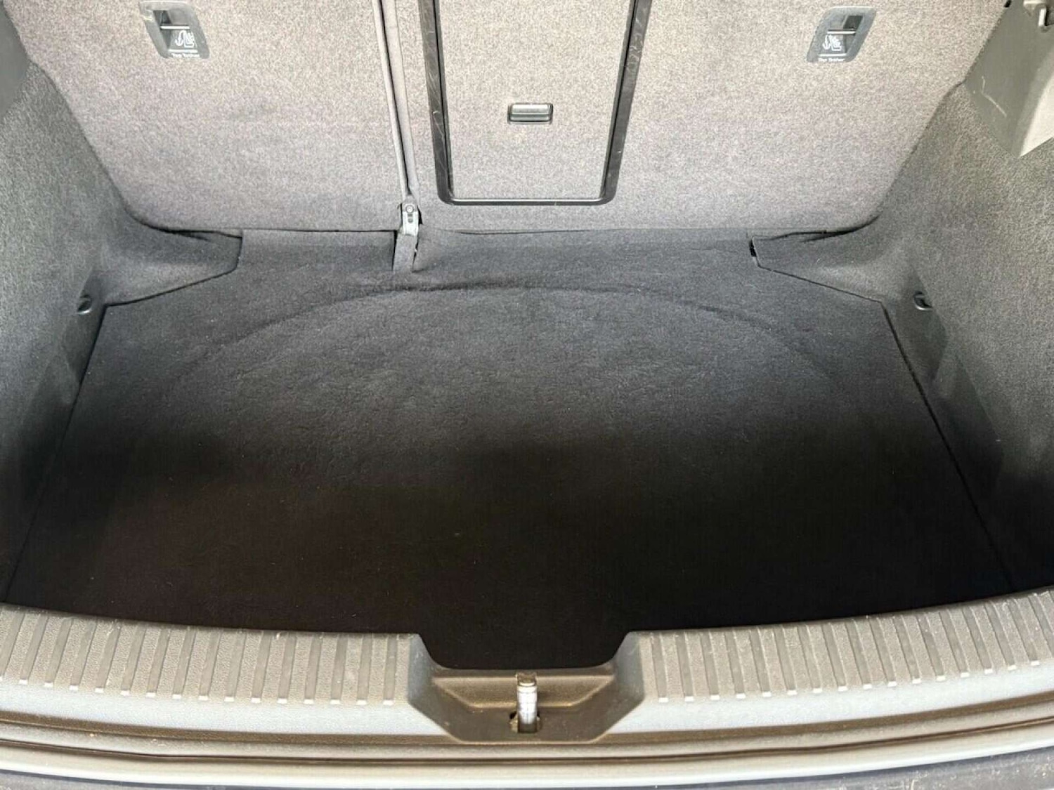 Used SEAT Leon 2019 for sale - 76600981: Photo 40