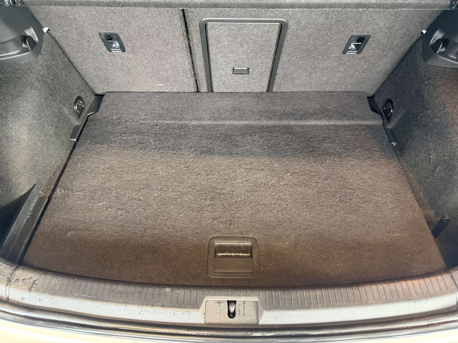 Used Volkswagen Golf 2017 for sale - 77494160: Photo 33