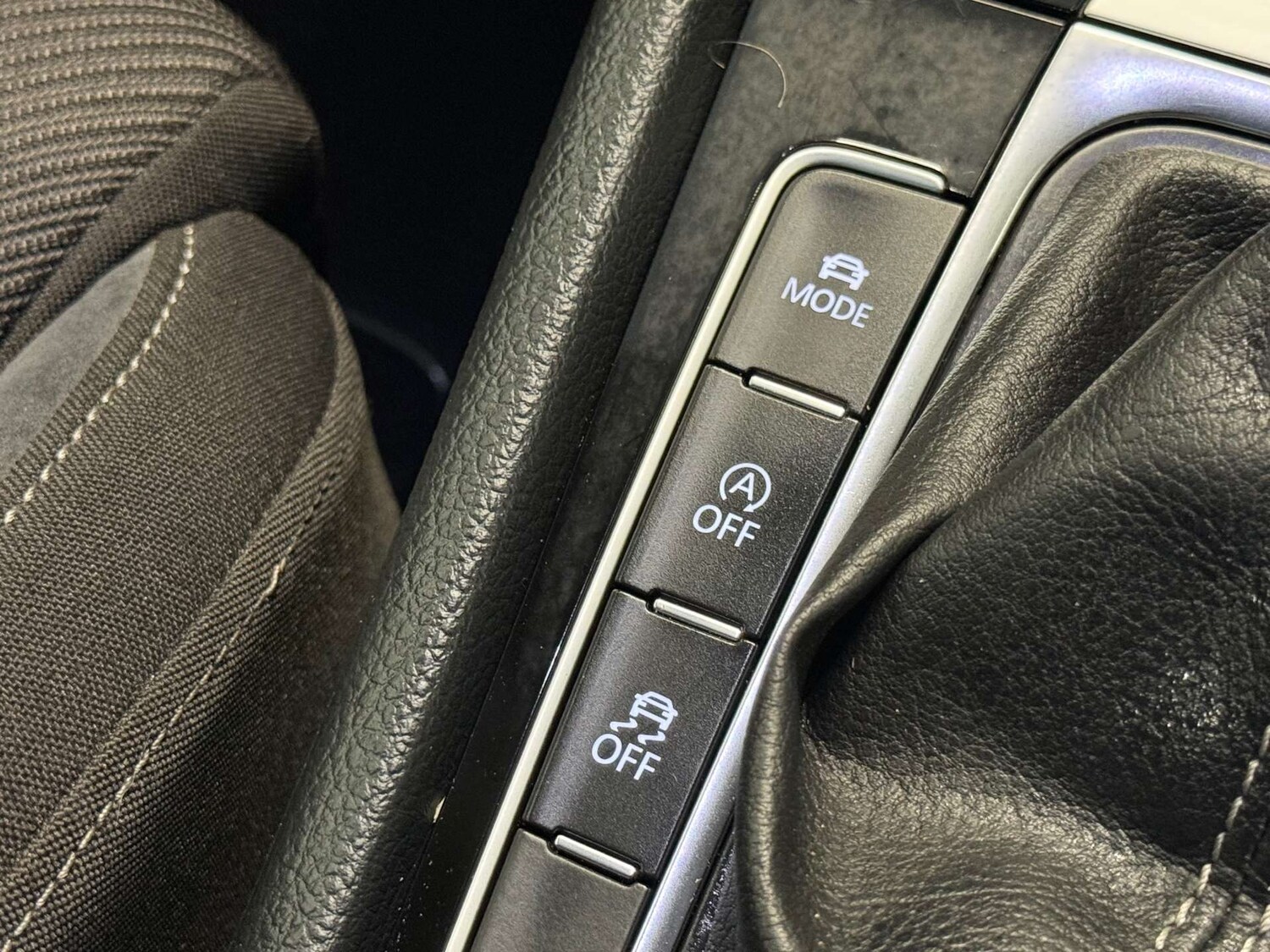 Used Volkswagen Golf 2017 for sale - 77494160: Photo 39