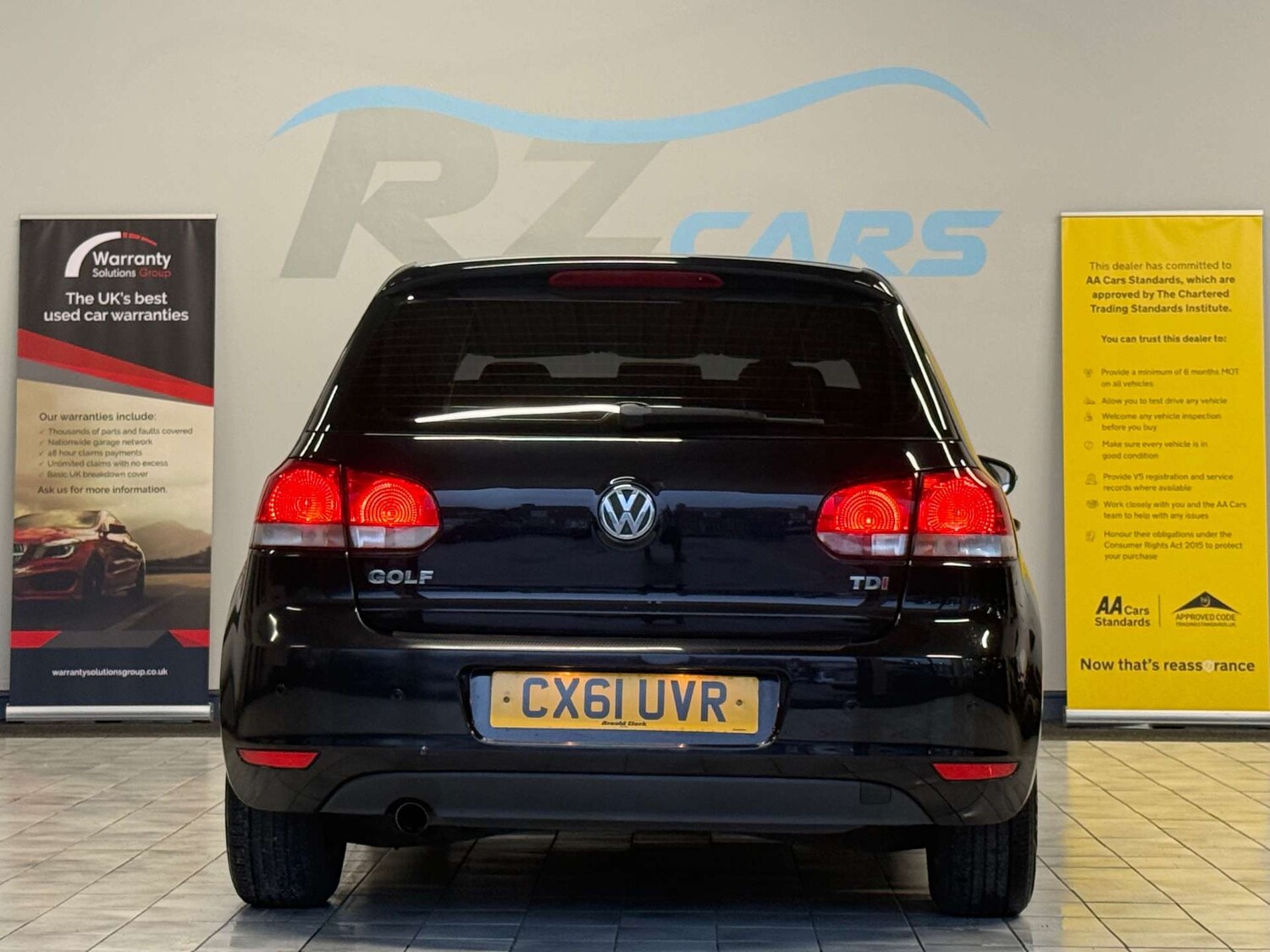 Used Volkswagen Golf 2011 for sale - 77851725: Photo 14